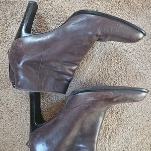 Nine West Elegant Brown Leather Ankle Boots